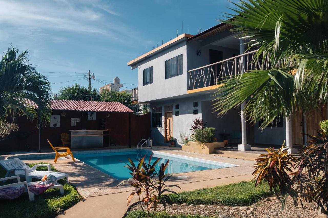 Coccoloba Guest House Пуерто-Ескондідо Екстер'єр фото